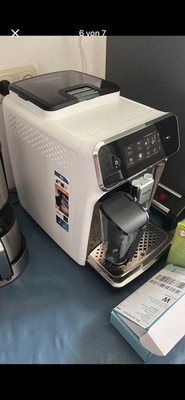 Philips 2300 Series EP2333/40 LatteGo Kaffeevollautomat 1500W Weiß