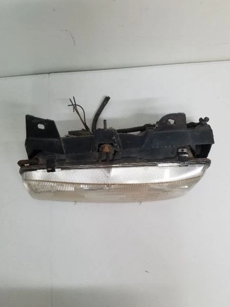 Driver Left Headlight Fits 90-96 Oldsmobile Silhouette OEM - Image 4 of 4