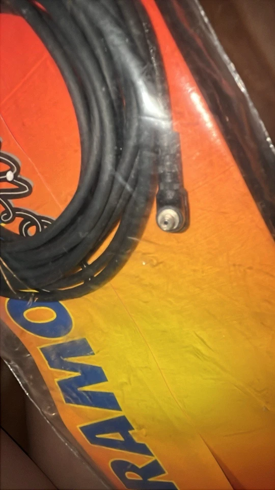 Paramount Professional Heavy Duty Coiled Sync Cord NEW OLD STOCK - Image 4 of 4