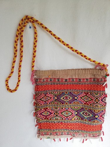 Bolso de Tuercas Betel Kelim No Ikat Motivo Tejido a Mano Antiguo Auténtico Timor Occidental Indonesia - Imagen 2 de 12