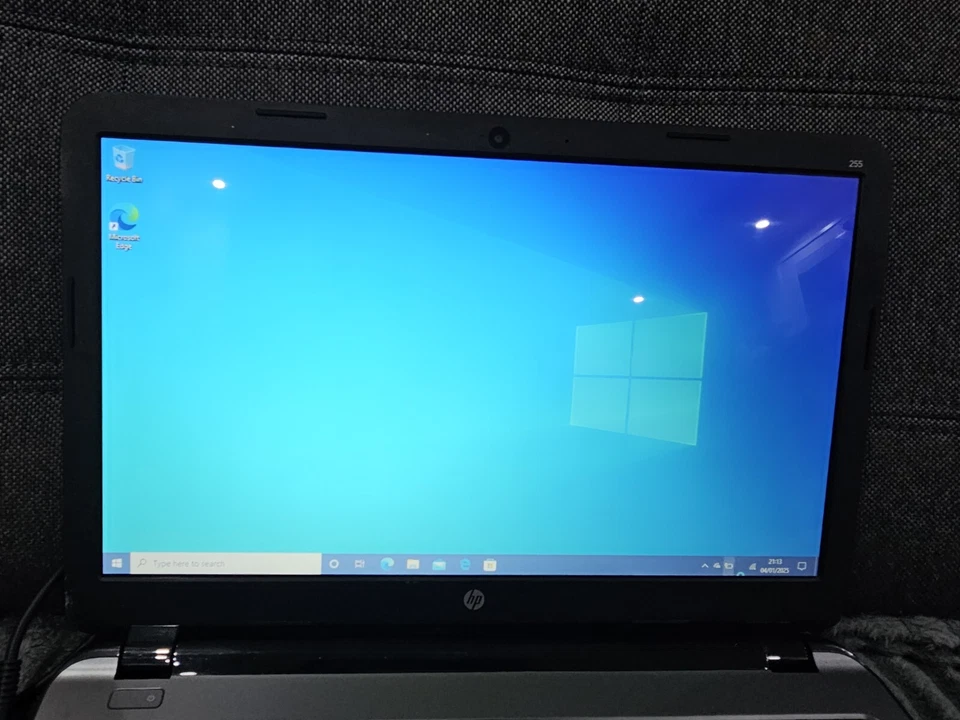 J1502 HP 255 G3  500GB HDD AMD A4-5000 1.50ghz 4GB RAM  Win 10 Home - Image 4 of 4