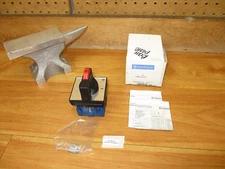Kraus & Naimer KG20B.T104/04.E *NEW* Disconnect Switch