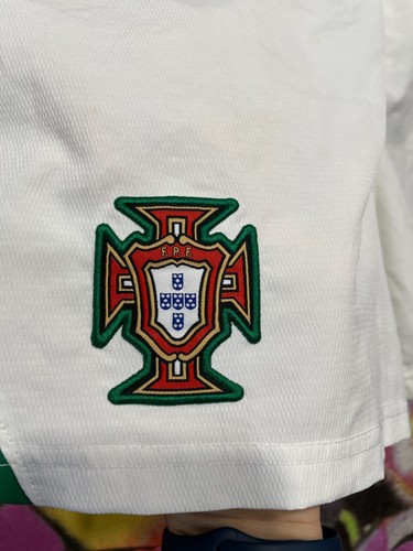 Portugal 2008 2009 AWAY Shorts Vintage Football Soccer Nike Mens size S - Picture 7 of 18