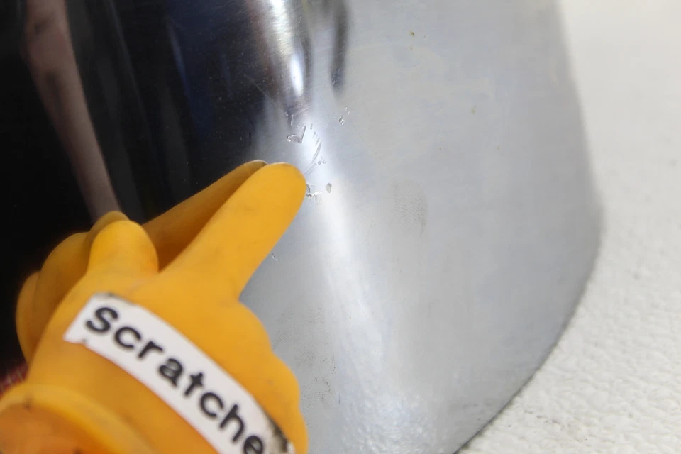 00-09 哈雷戴维森夜行列车 Fxstbi 发动机机油呼吸罐 — 第 2/4 张图片