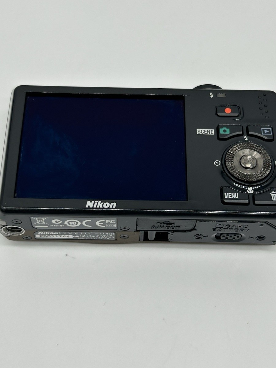 Nikon COOLPIX S6000 Digital Camera 7x Optical Zoom JAPAN