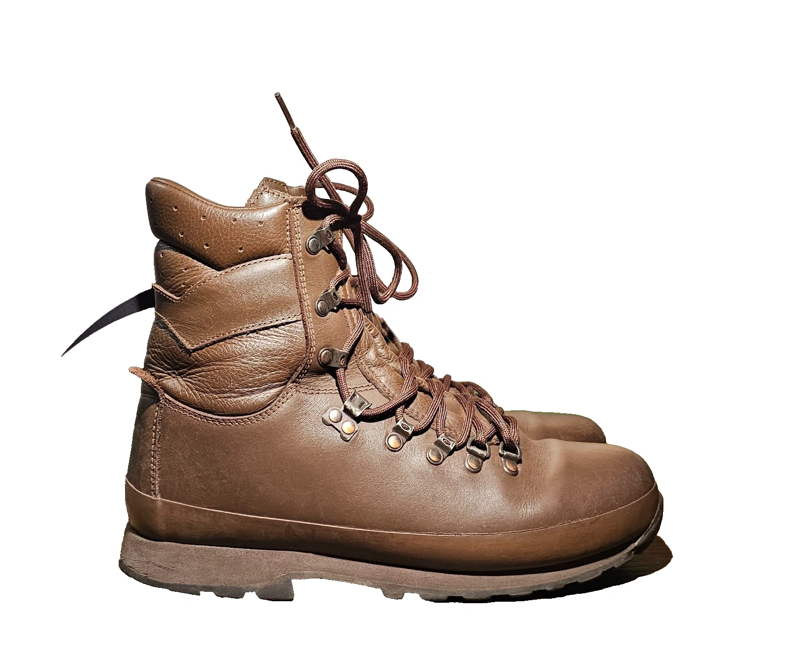 Altberg Defender lightweight Hiking, Fishing Walking, any activity Boots UK 9 W