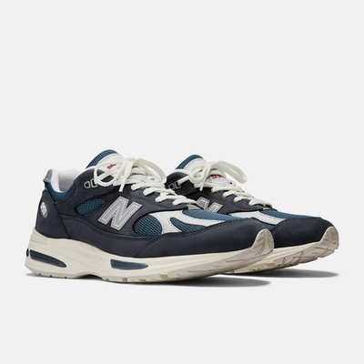 New Balance Made in UK 991v2 U991VN2 Vintage Sport Navy White Width D