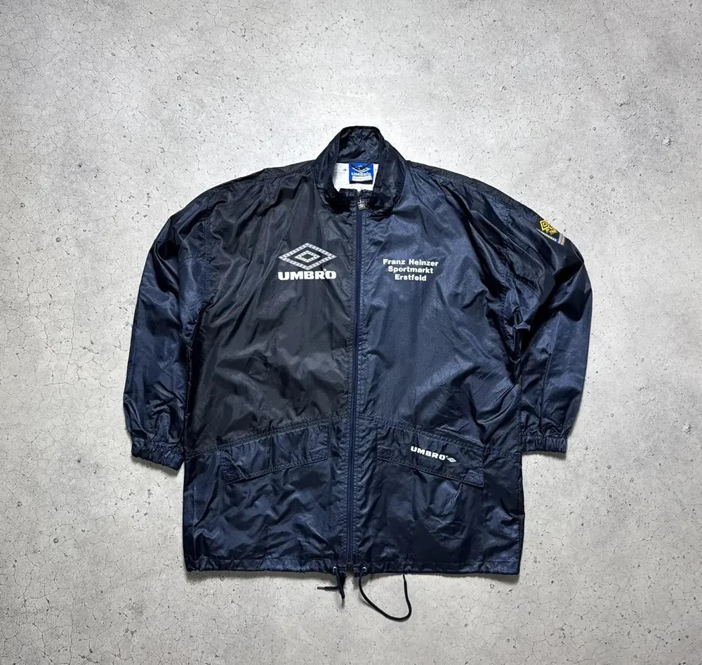 Umbro Pro Training Big Logo Nylon Light Jacket Vintage | eBay