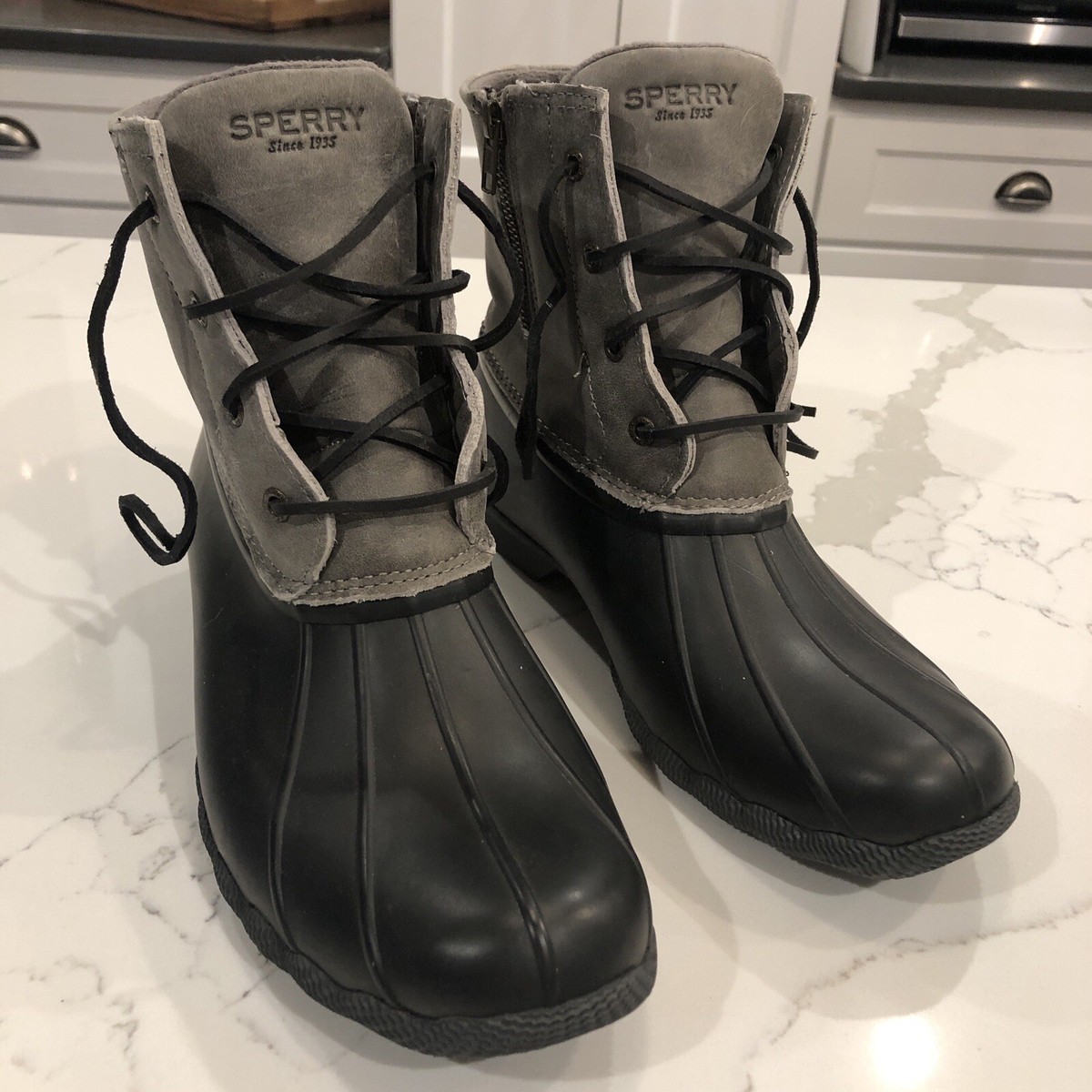 Sperry Saltwater Duck Boot Gray Suede Leather Water Resistant Women’s Size  11