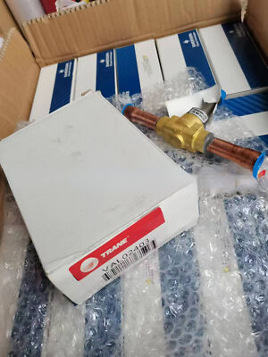 1Pc. New Load/unload solenoid valve VAL02403 screw machine return solenoid valve