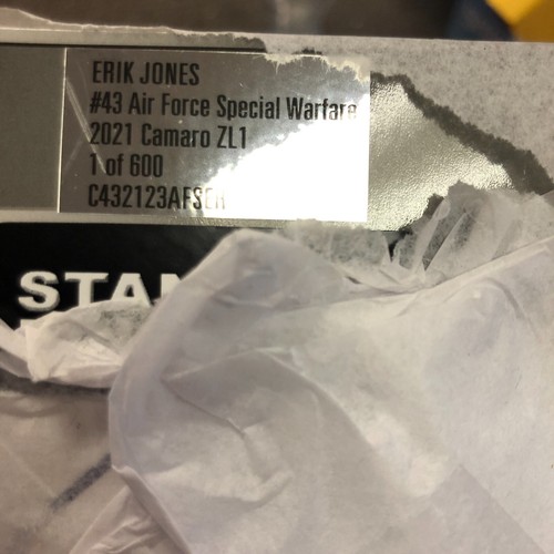 Erik Jones #43 Air Force Special Warfare 2021 1:24 scaleCamaro ZL1 C432123AFSER - Picture 5 of 8