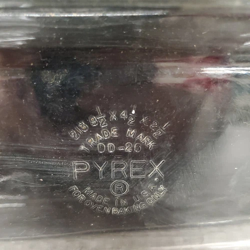 VINTAGE PYREX 213 CLEAR GLASS LOAF PAN BREAD BAKING DISH 1.5 QT 8.5x4.5x2.5 USA