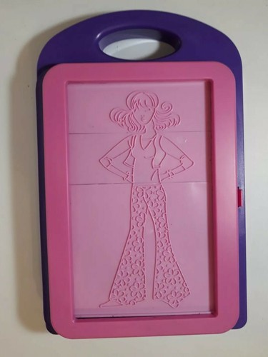 Melissa & Doug Fashion Design Activity Kit. Rubbing Plates - Picture 8 of 9