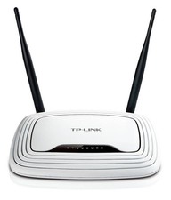 TP-LINK 300Mbps 4-Port Wireless N Router with WPS Button (TL-WR841N)