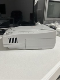 Sega Dreamcast HKT-3020 Video Game Console + 2 Controllers + VMU.   Tested!