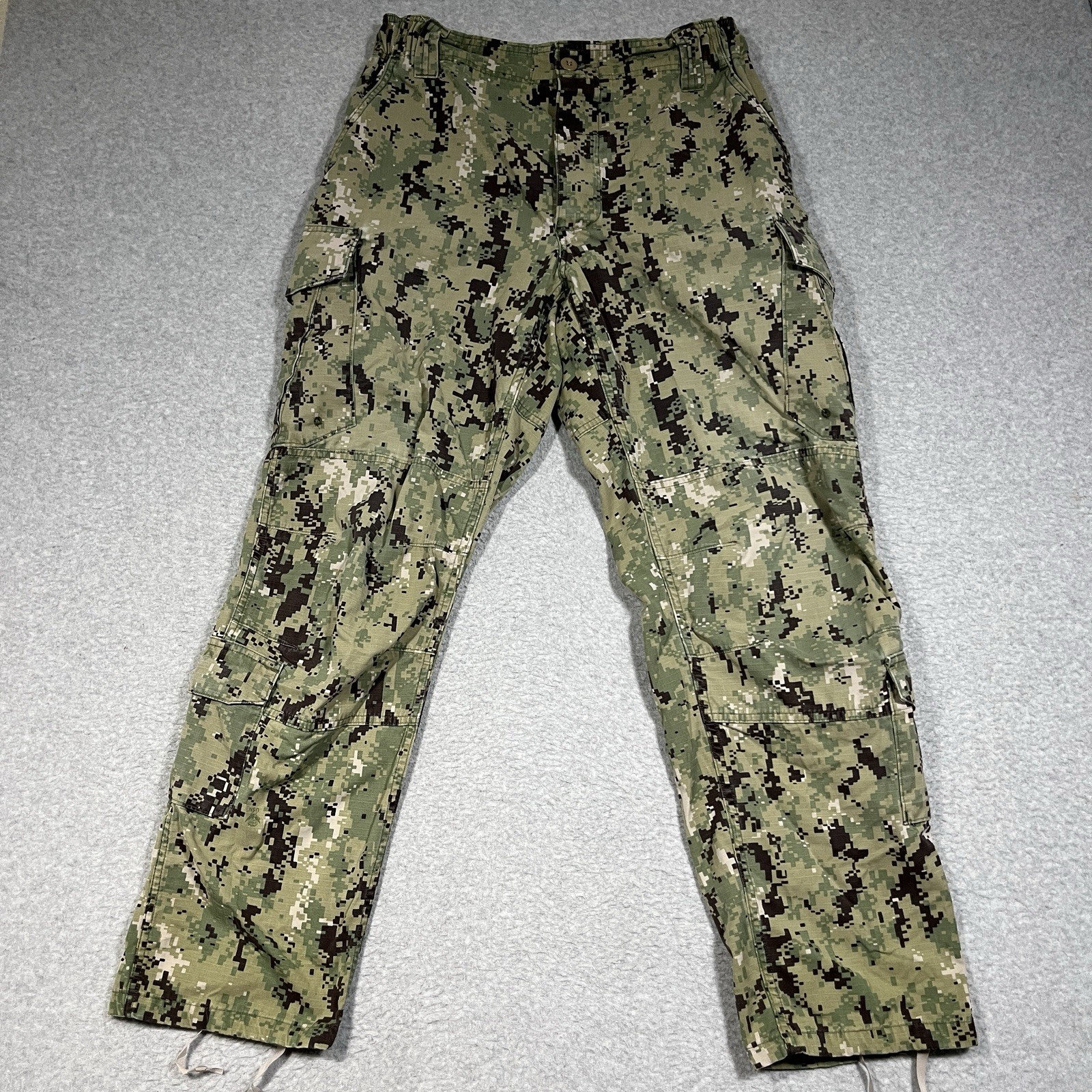 US Military Pants Mens Medium Digital Camo Cargo USN Navy Ripstop (32x32) Work