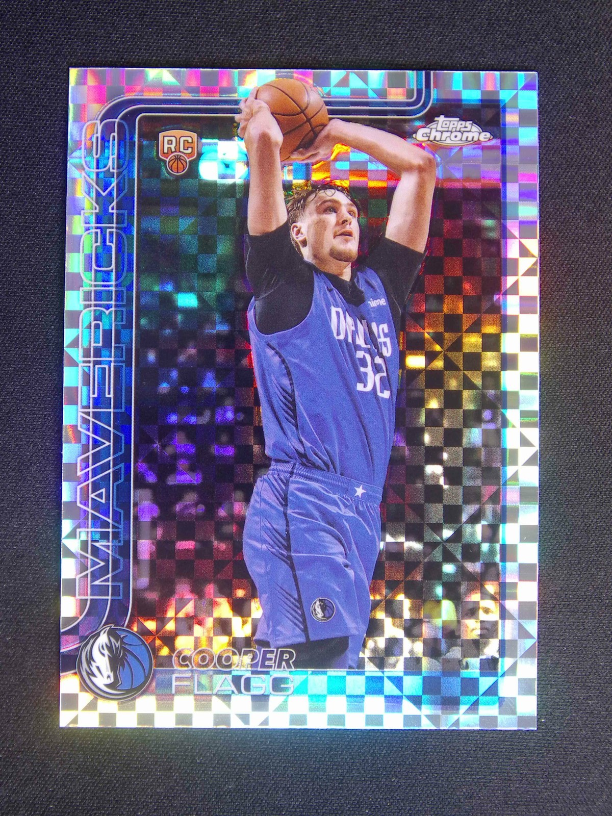 2025-26 Topps Chrome Cooper Flagg #251 Mavericks RC Rookie X-Fractor