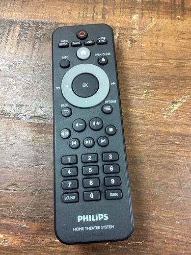 Philips HTD3510/12 DVD Player with 5.1 Cinema Surround Sound, Speakers & Remote - Picture 17 of 19