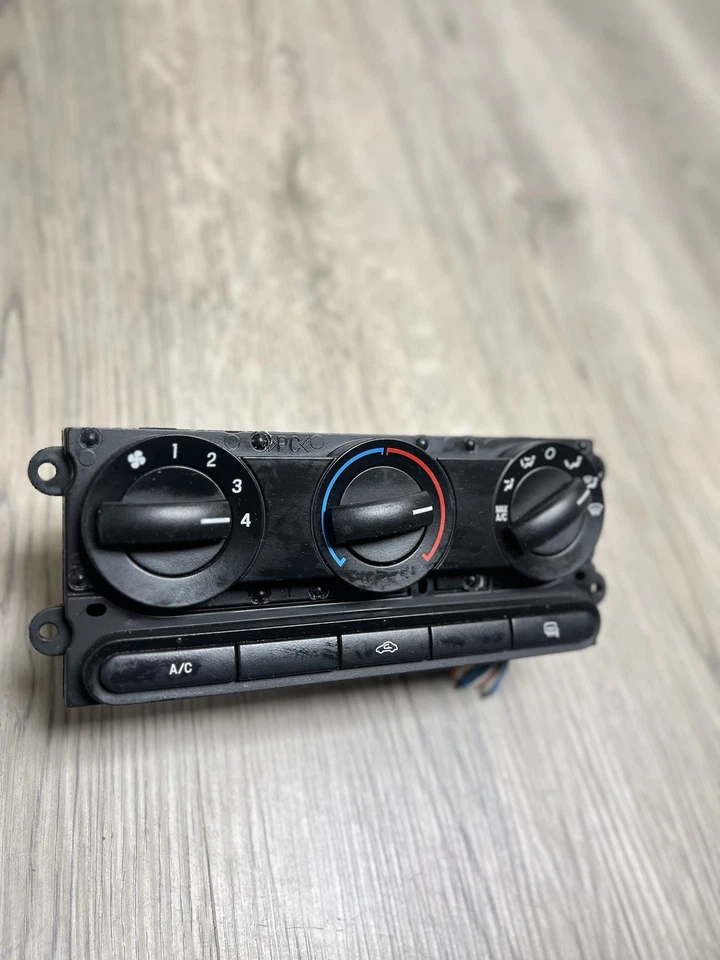 2004-2008年福特F-150交流加热器控制气候控制温度控制原始设备制造商 — 第 3/4 张图片