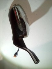 Retroviseur droit (ou coque) Peugeot 2008