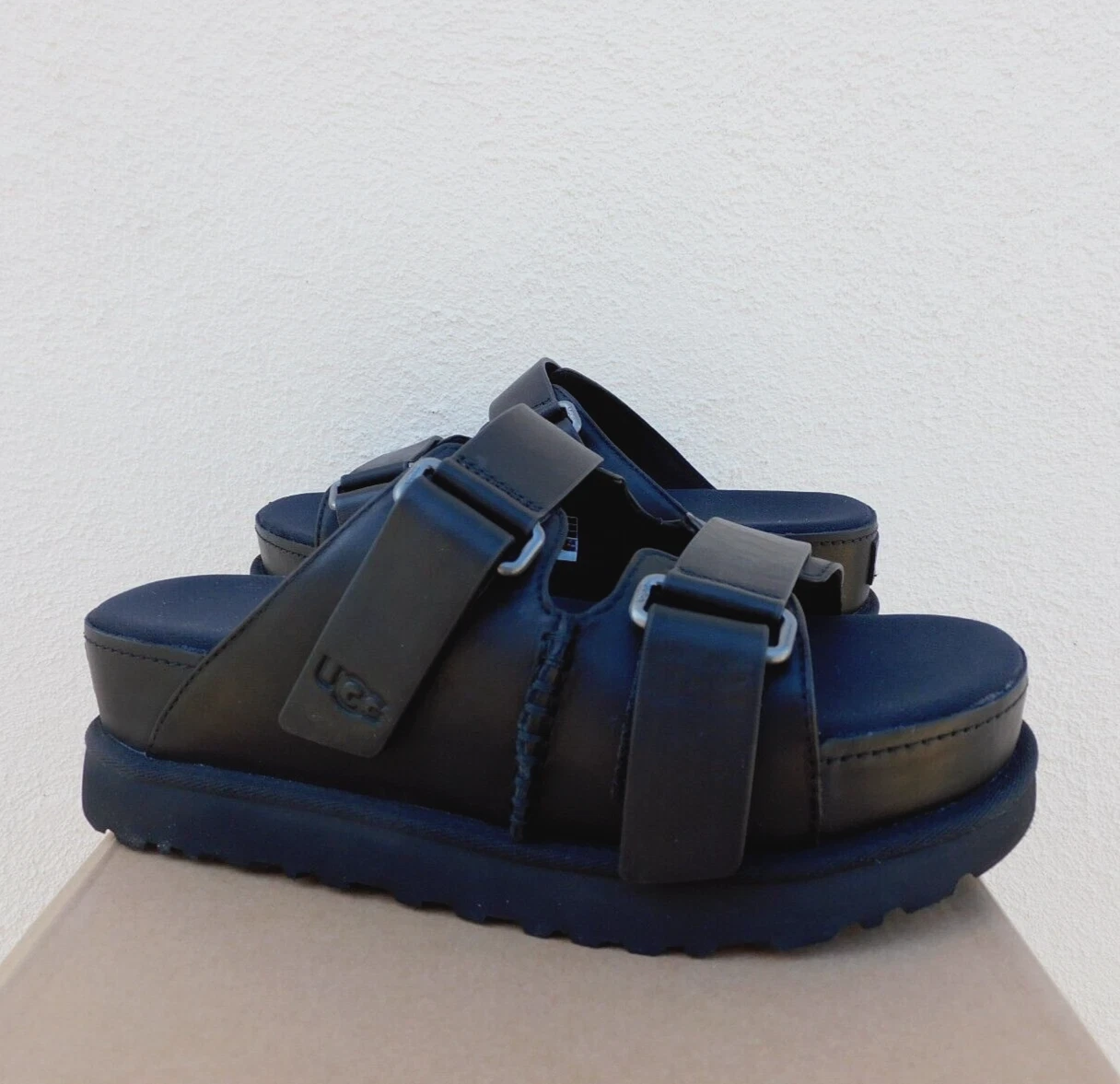 SANDALI SLIDE UGG PELLE NERA GOLDENS HI PLATFORM DONNA US 9 5 40 5 ~NUOVI