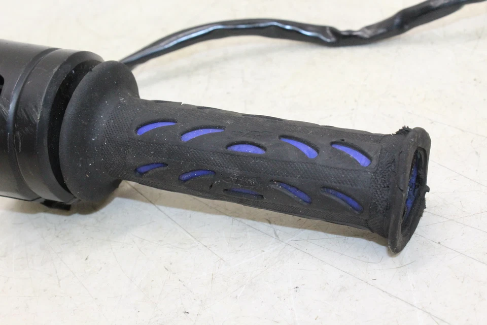 2007 Suzuki Gsxr750 Right Clip On Handle Kill Off Start Switch with Grip - Image 4 of 4
