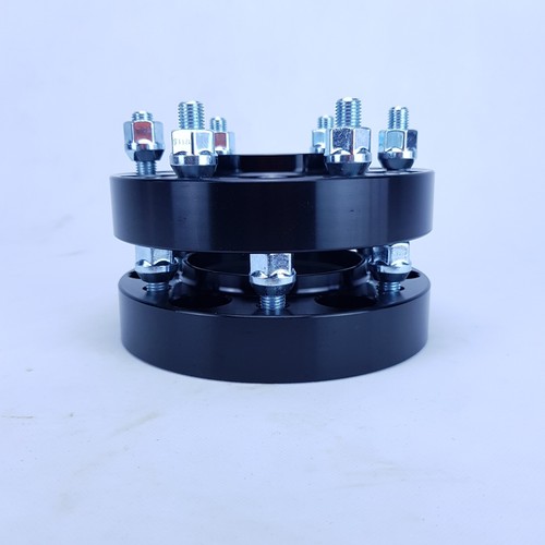 Black Wheel Spacer Adapter 50.8mm 2" 6x139.7 CB 106 for Toyota Hilux 4WD - Picture 4 of 4