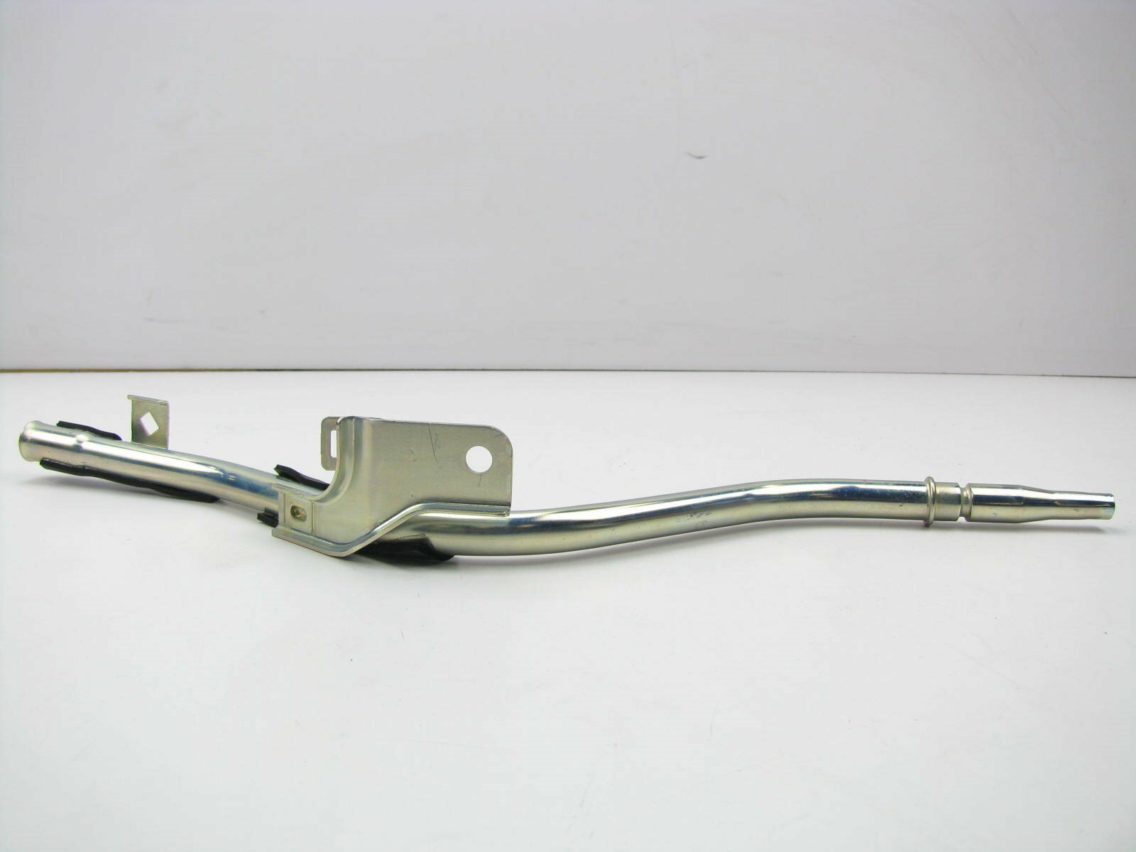 NEW Auto Trans Fluid Oil Level Dipstick Gauge Guide Tube OEM For 0910