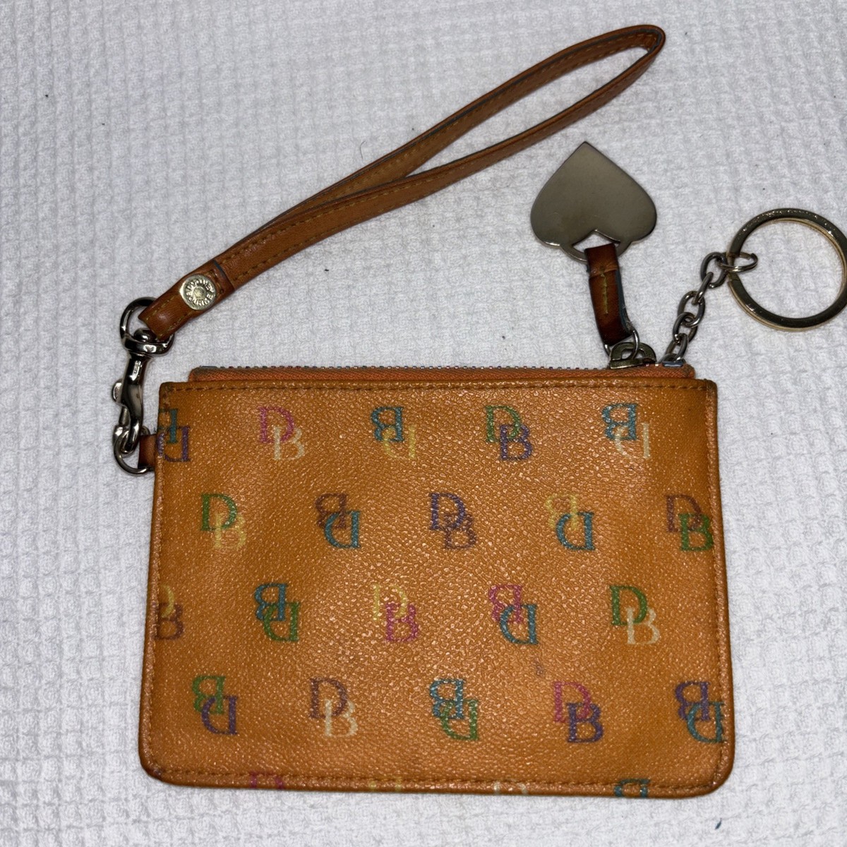 Authentic Vintage Dooney and Bourke Y2K Rainbow Pattern Orange Clr Wristlet View 2