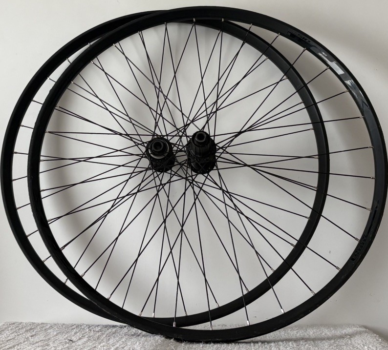 Entity XL2 Disc Wheelset 29” Boost Shimano Centre Lock Through Axle hubs