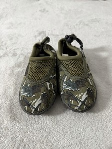 Frisxy Swim Water Shoes Size 11 Youth Camo Military Green Outdoor