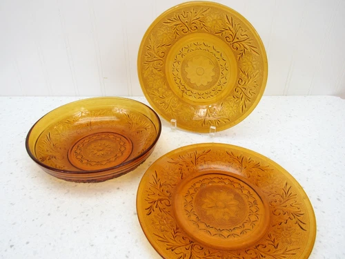 Anchor Hocking Desert Gold Sandwich Glass 6.5" bowl 7" plates set of 3