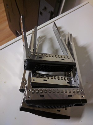 Lot of 5 OEM  Genuine Intel SAS Sata 3.5 2TB Drive Tray Server Caddy G17590-002