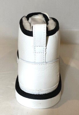 New UGG Men display picture 1
