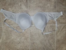 Warners Womens Size 40C Beige Off White Underwire Bra