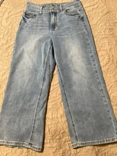 Judy Blue Women’s Size 7 28 Jeans Wide Leg Cropped Denim JB88616 Med Wash 28x24