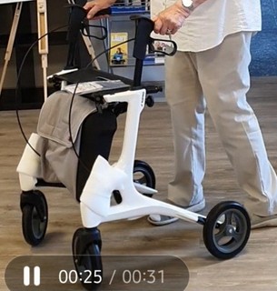 rollator faltbar leicht carbon gebraucht Marke TOPRO bis 130Kg Körpergewicht