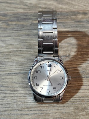 Casio Men's Silver Dial Stainless Steel Easy Reader Watch MTP-V001D-7BUDF
