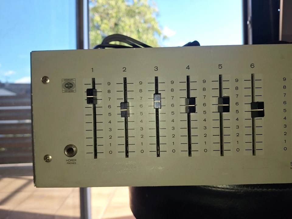 Klein und Hummel (Telewatt) Mischverstärker M126 - Bild 3 von 4