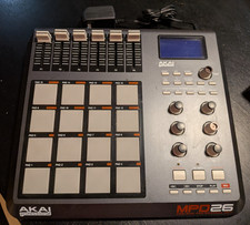 AKAI Professional MPD26 USB/MIDI Pad - Great ...