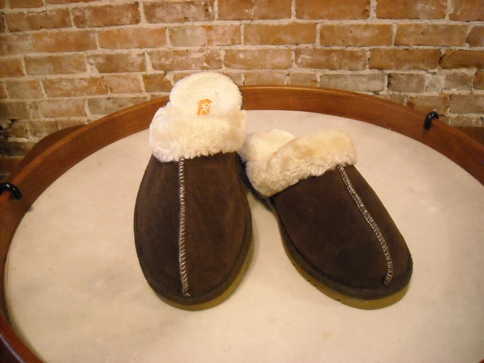 Zapatilla de mula Sporto Jasmine marrón oscuro de gamuza y piel sintética NUEVO Foto 2 de 3