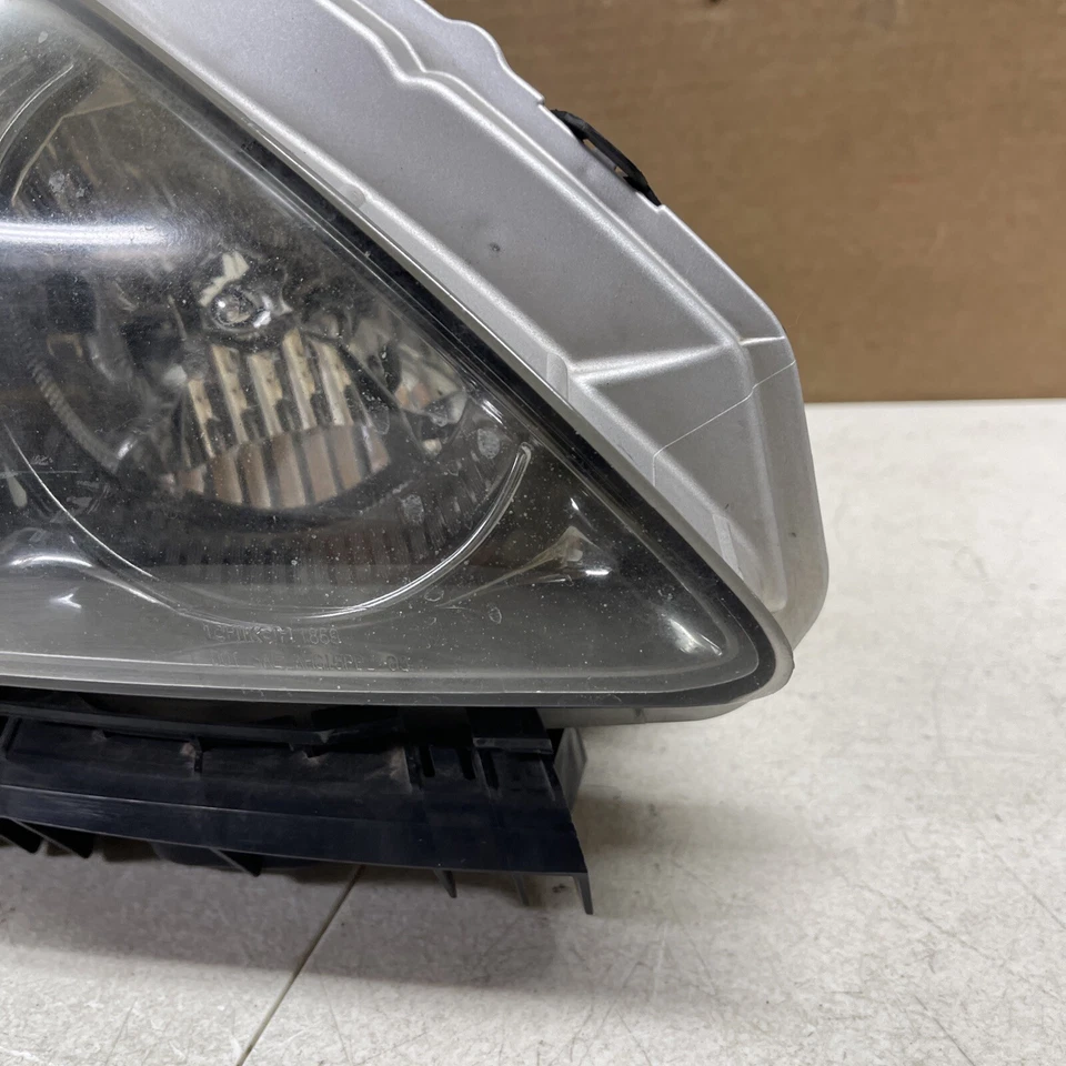 Faro derecho HID 2010 2011 2012 2013 INFINITI G37S G37 IPL CUPÉ FABRICANTE DE EQUIPOS ORIGINALES negro Foto 2 de 4