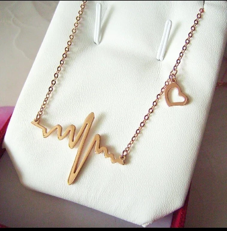 Beautiful Gold Love Heart Beat Pulse Necklace UK Seller Women teen