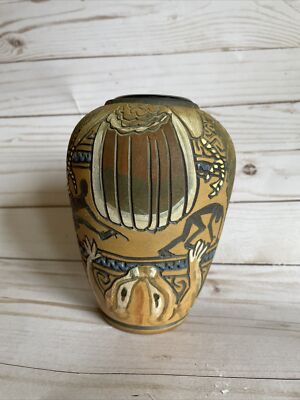 JEFF RASCH HANDMADE BIRD OF PREY HAWK  CHIPMUNK POTTERY