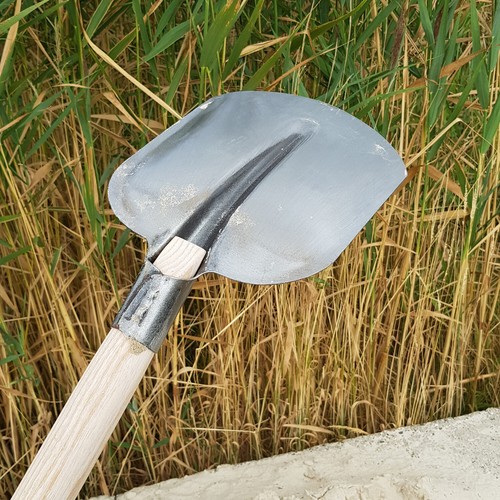 Emsländer Schaufel Stahl poliert Esche Holz Stiel T-Griff Garten Sand Erde Grabe - Bild 6 von 7