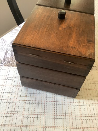 VINTAGE WOODEN HAND MADE ACCORDIAN STYLE 3 TIER SEWING BOX w DOVETAIL JOINTS - Picture 5 of 12