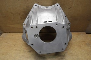 BUICK OLDS PONTIAC BELLHOUSING GM 9785581 BOP 65 66 67 68 69 70 71 72 GS 442 GTO