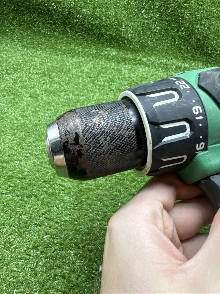 Taladro percutor Hitachi 18V HPT sin escobillas 1/2” mandril DV18DBFL2.     5 Foto 3 de 4