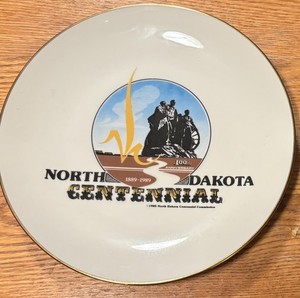 Vintage 1889-1989 North Dakota Centennial 100 Years 8" State Plate