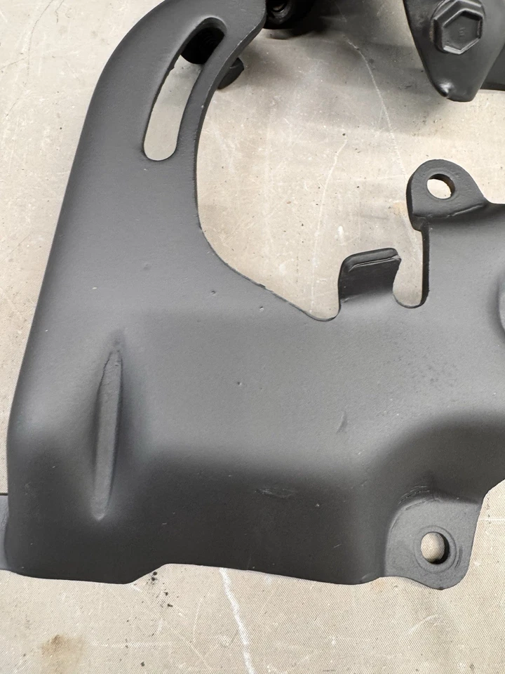 Soporte de bomba de dirección asistida Oldsmobile Cutlass 442 1968-1971 455 Ninety Eight 88 Foto 3 de 4